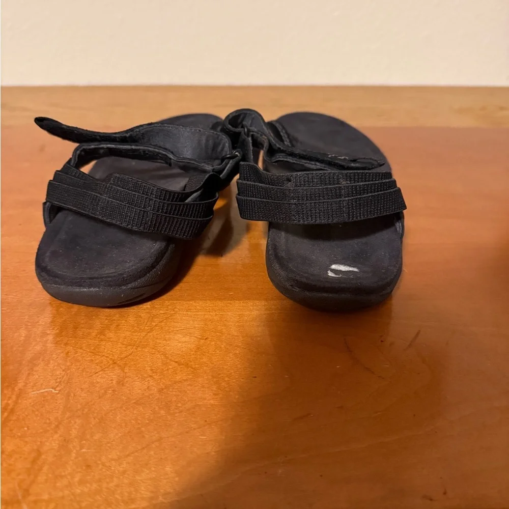Merrell Women’s Black‎ Sandals - Picture 5 of 5
